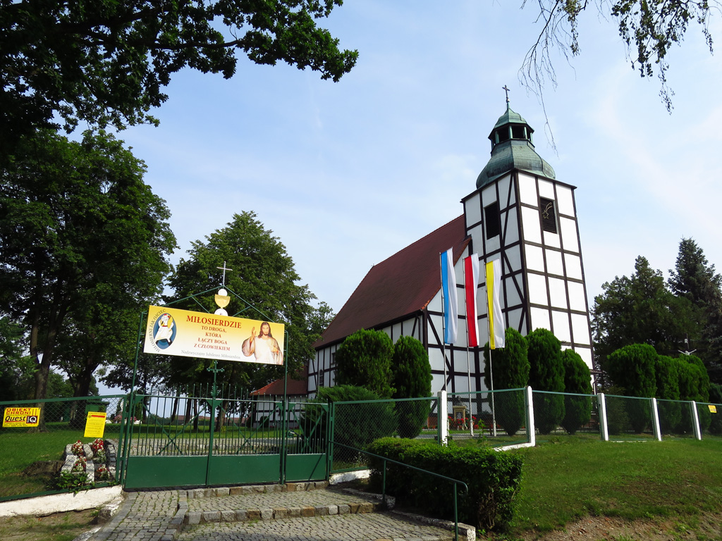 Kliknij, aby powiększyć Kościół Matki Boskiej Anielskiej w Bystrzycy.