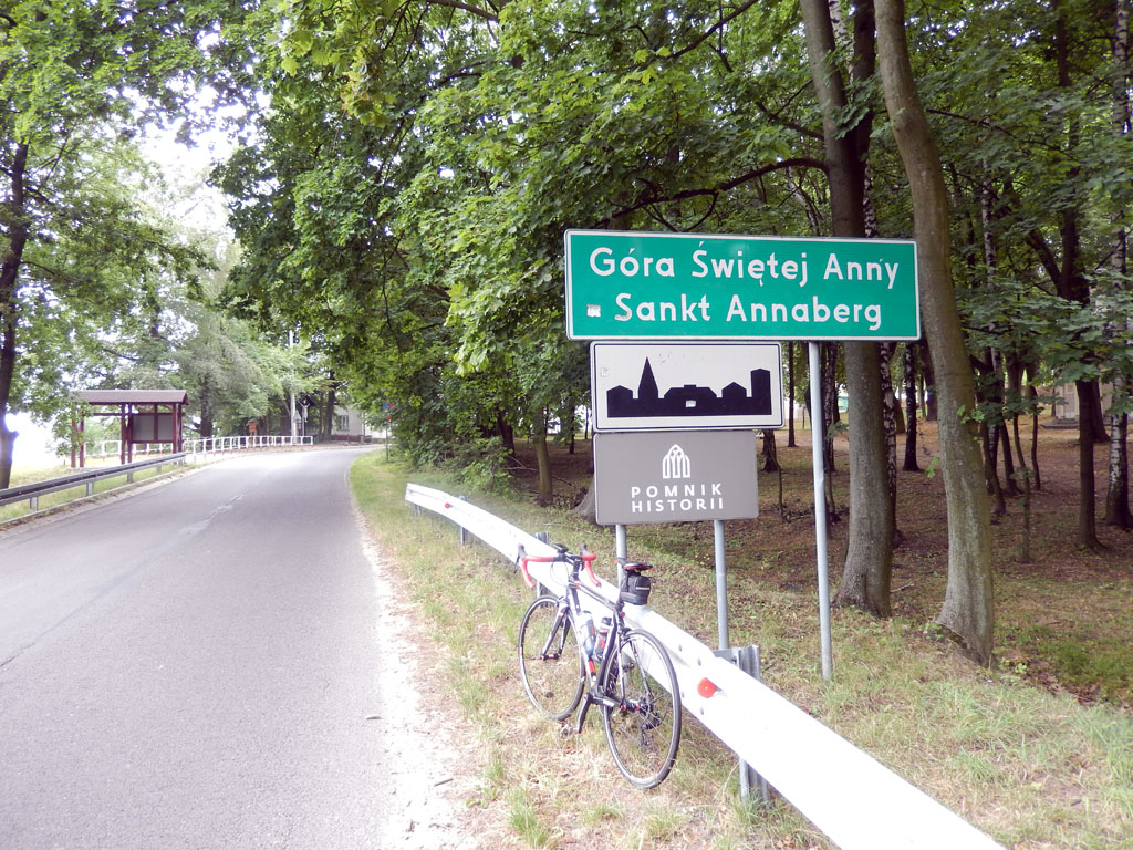 Kliknij, aby powiększyć Góra Świętej Anny, czyli Sankt Annaberg.