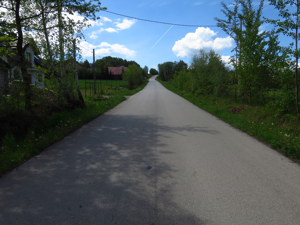 Kliknij, aby powiększyć Nie widać, ale przede mną jest 14% nachylenia.