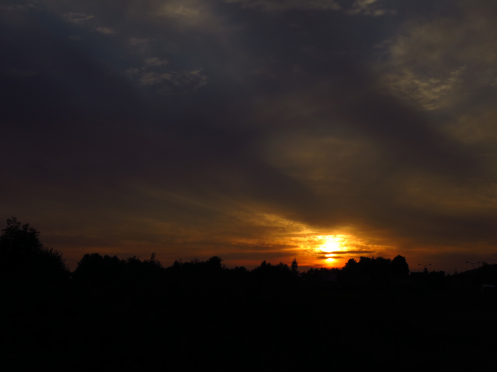 Kliknij, aby powiększyć Blask jesiennego wieczoru